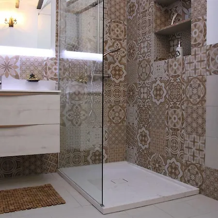 Apartment La Feliz: Cozy Duplex With Sea Views In Fisherman's House *