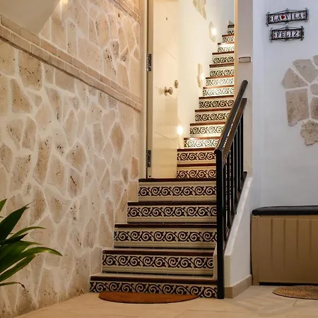 Apartment La Feliz: Cozy Duplex With Sea Views In Fisherman's House *